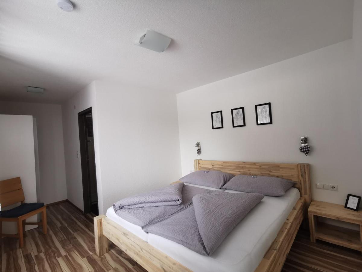 Appartement Falkner Manuel Нийдертай Екстериор снимка