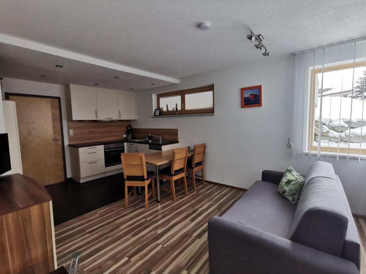 Appartement Falkner Manuel Нийдертай Екстериор снимка