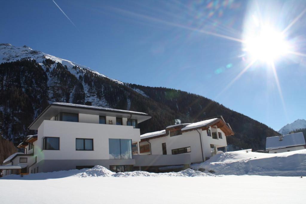 Appartement Falkner Manuel Нийдертай Екстериор снимка